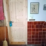 롯지 Ruhig Und Spartanisch Wohnen In 2 리첸발드