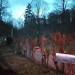 Ruhig Und Spartanisch Wohnen In 2