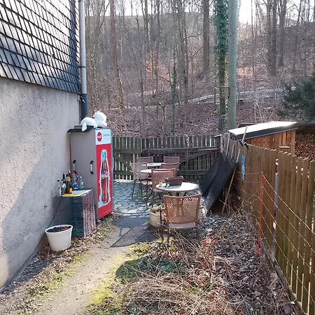 Ruhig Und Spartanisch Wohnen In 2 * 리첸발드